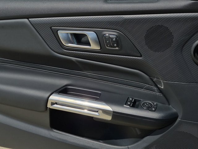 2026 Ford Mustang Base