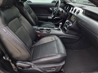 2020 Ford Mustang Base