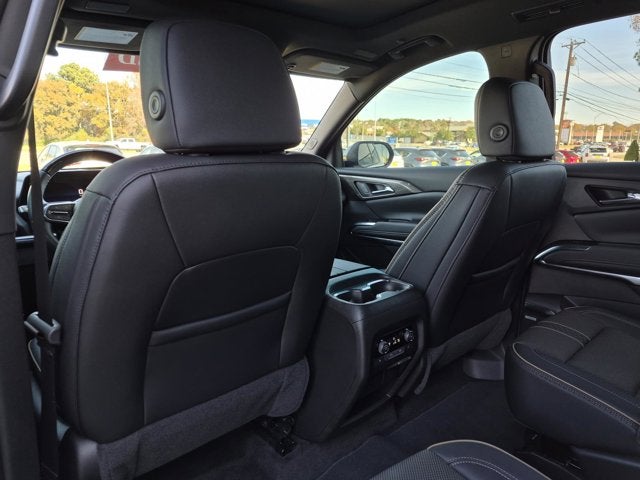 2025 Chevrolet Traverse AWD High Country