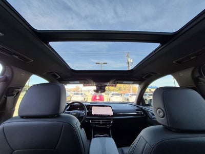 2025 Chevrolet Traverse AWD High Country