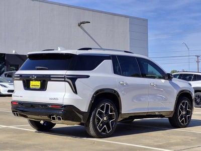 2025 Chevrolet Traverse AWD High Country