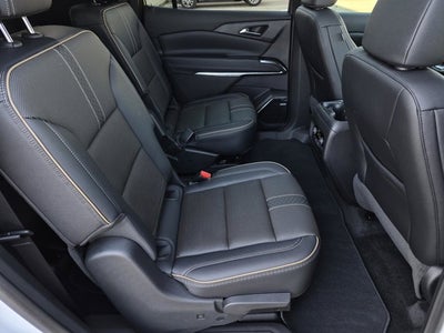 2025 Chevrolet Traverse AWD High Country