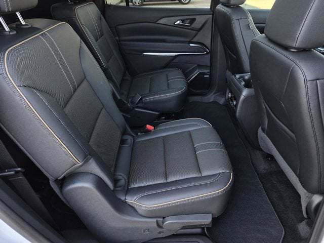 2025 Chevrolet Traverse AWD High Country