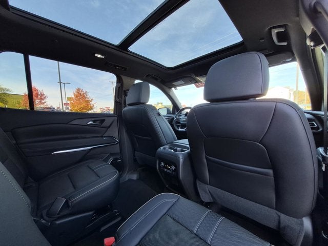 2025 Chevrolet Traverse AWD High Country