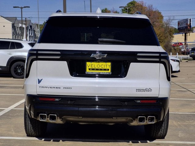 2025 Chevrolet Traverse AWD High Country