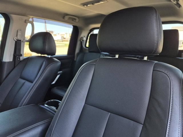 2024 Nissan Titan SV