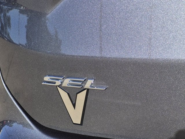 2024 Ford Edge Base