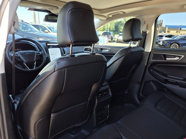 2024 Ford Edge Base