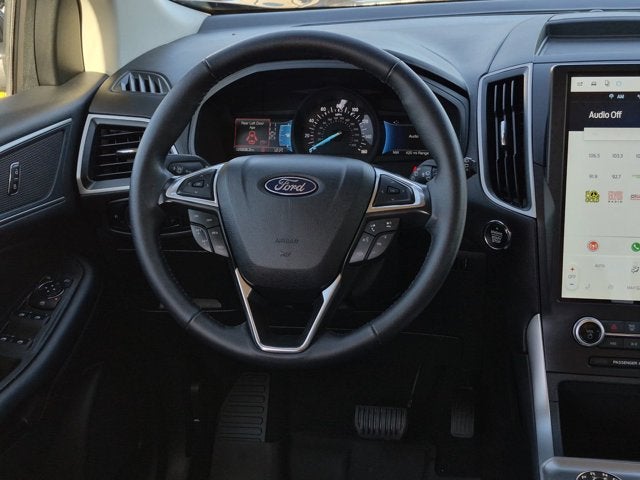 2024 Ford Edge Base