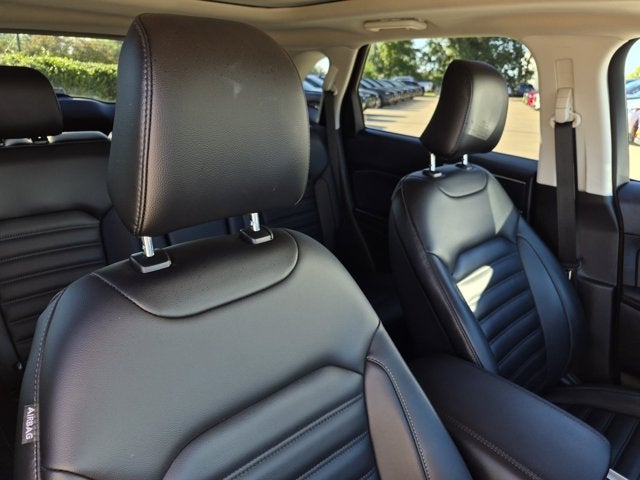 2024 Ford Edge Base
