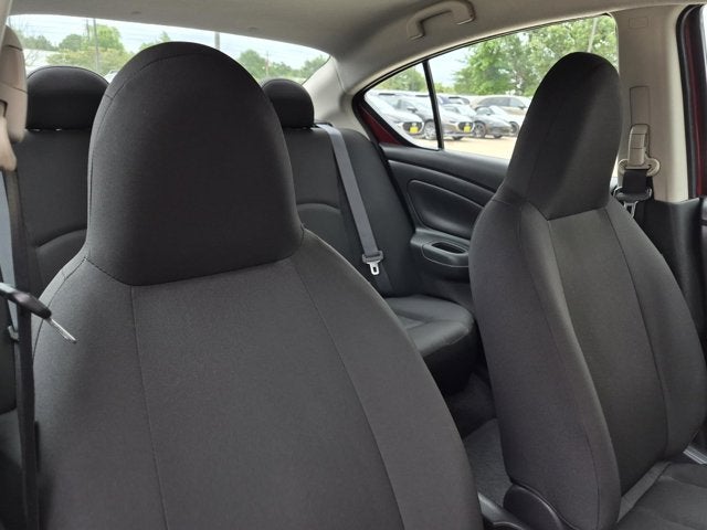 2017 Nissan Versa Sedan S Plus
