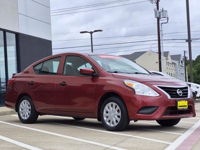 2017 Nissan Versa Sedan S Plus