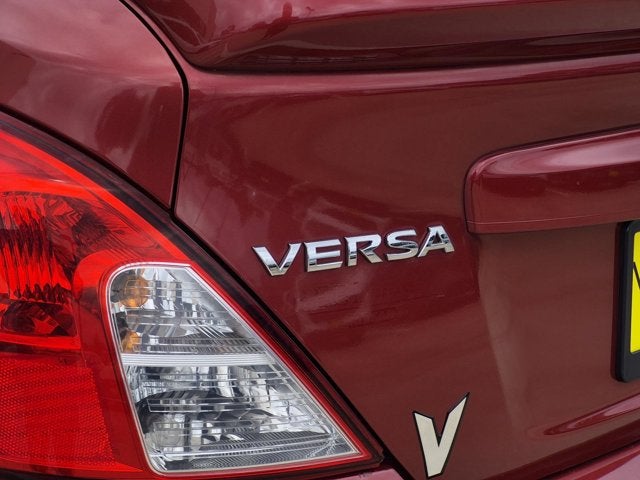 2017 Nissan Versa Sedan S Plus