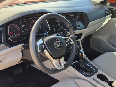 2019 Volkswagen Jetta Base