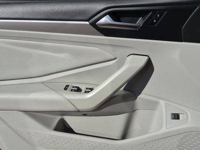 2019 Volkswagen Jetta Base