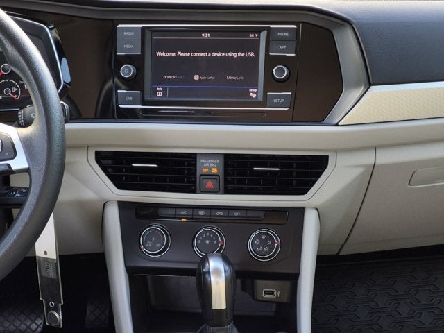 2019 Volkswagen Jetta Base