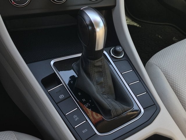 2019 Volkswagen Jetta Base