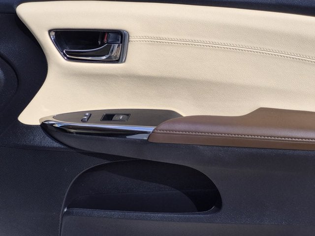 2016 Toyota Avalon Base