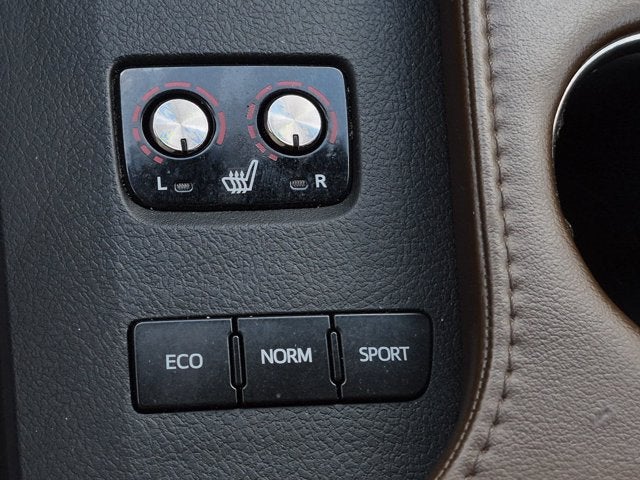 2016 Toyota Avalon Base