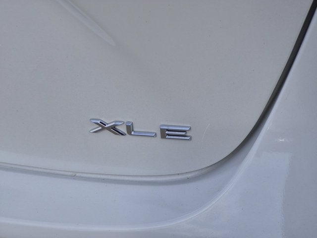 2016 Toyota Avalon Base