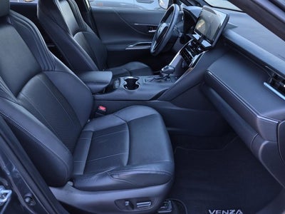 2021 Toyota Venza Base