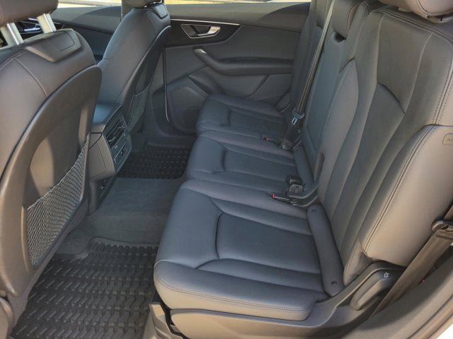 2023 Audi Q7 Premium