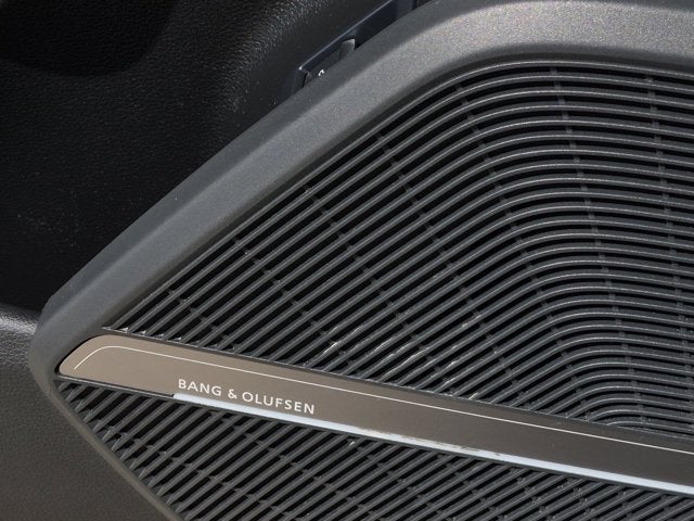 2023 Audi SQ5 Prestige