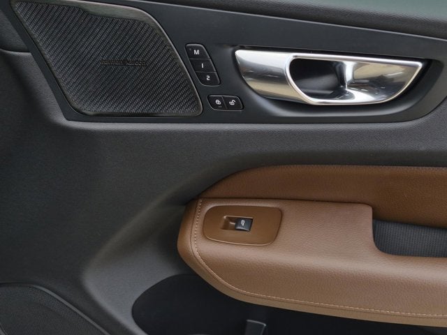 2020 Volvo XC60 Inscription