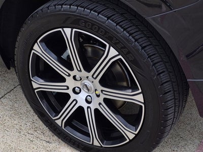 2020 Volvo XC60 Inscription