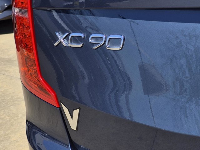 2024 Volvo XC90 Recharge Plug-In Hybrid Plus Bright Theme