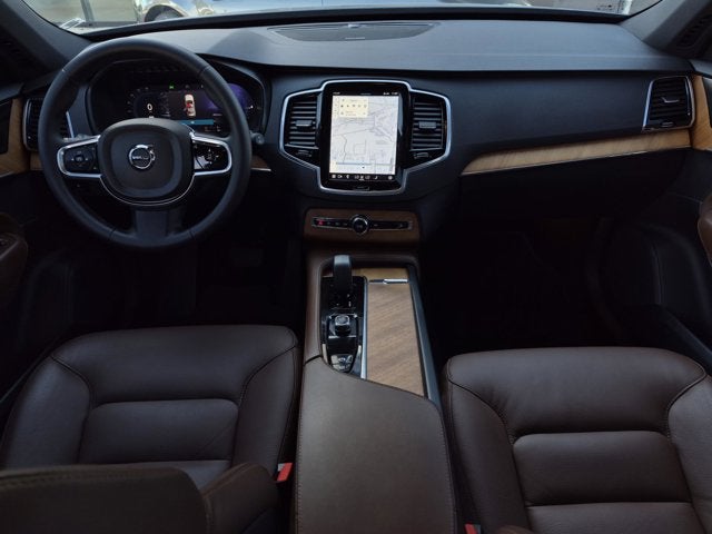2024 Volvo XC90 Recharge Plug-In Hybrid Plus Bright Theme