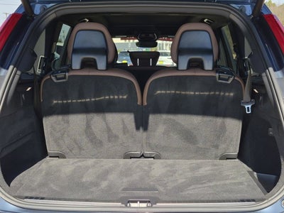 2024 Volvo XC90 Recharge Plug-In Hybrid Plus Bright Theme