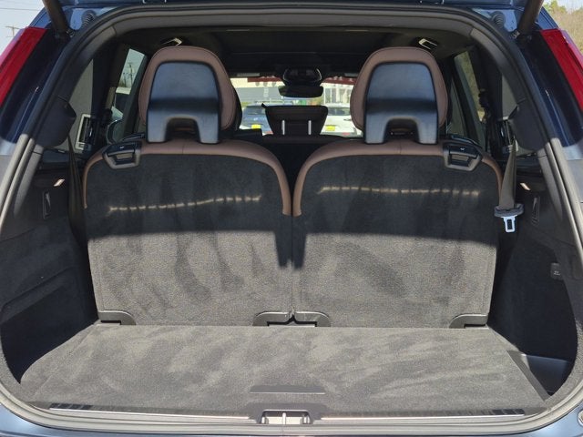 2024 Volvo XC90 Recharge Plug-In Hybrid Plus Bright Theme