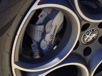 2023 Alfa Romeo Stelvio Ti