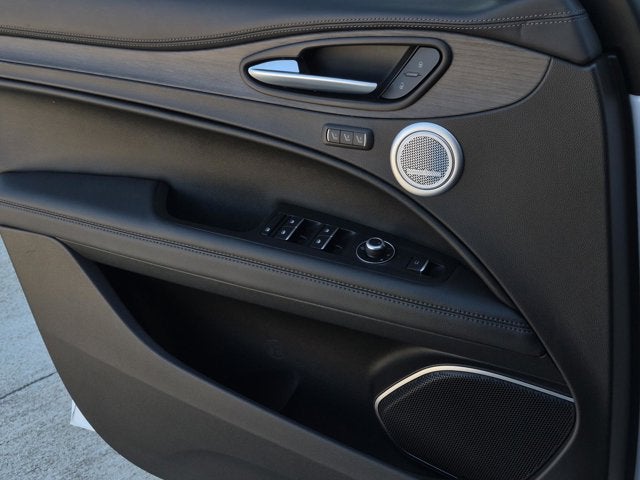 2023 Alfa Romeo Stelvio Ti