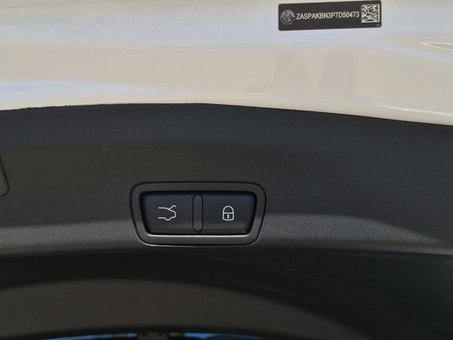 2023 Alfa Romeo Stelvio Ti